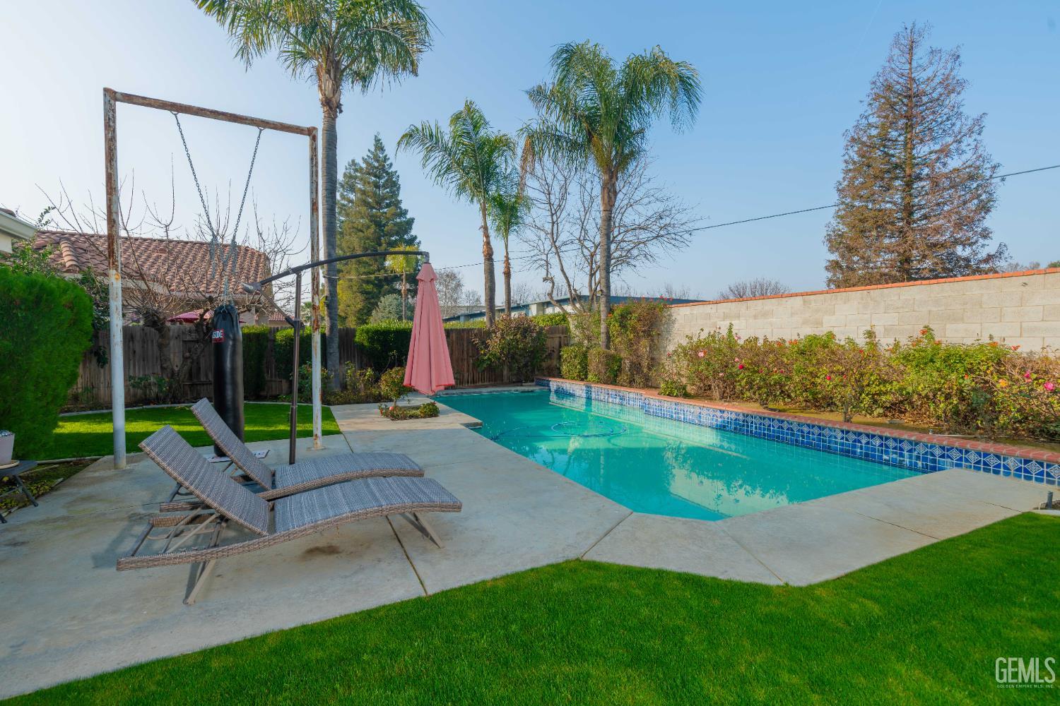 10906 Rosslyn Lane — photo 5