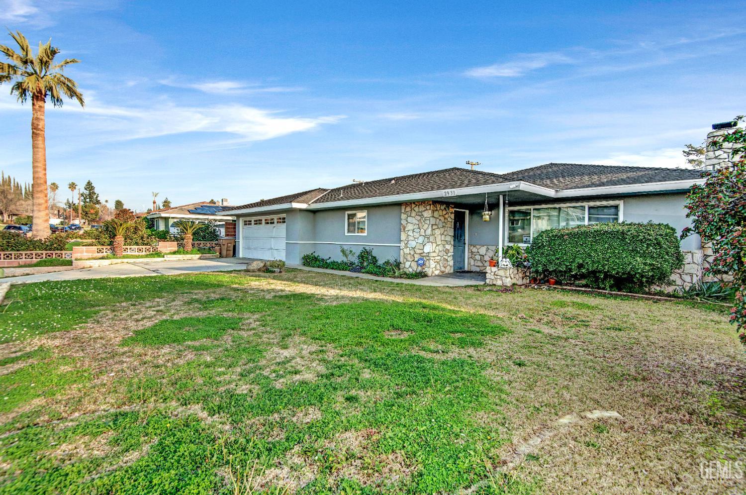 2931 Crest Drive — photo 3