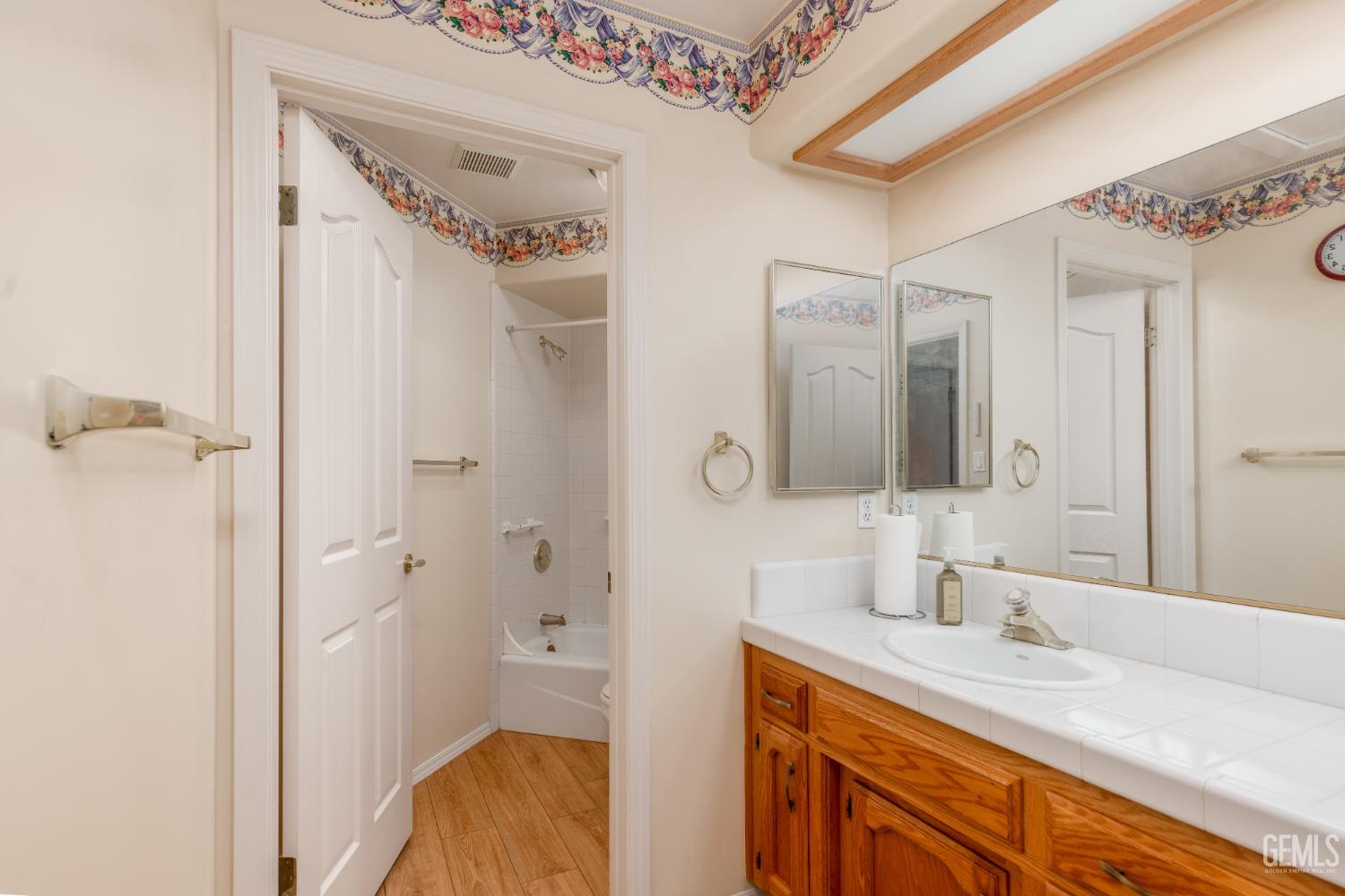 10906 Rosslyn Lane — photo 71