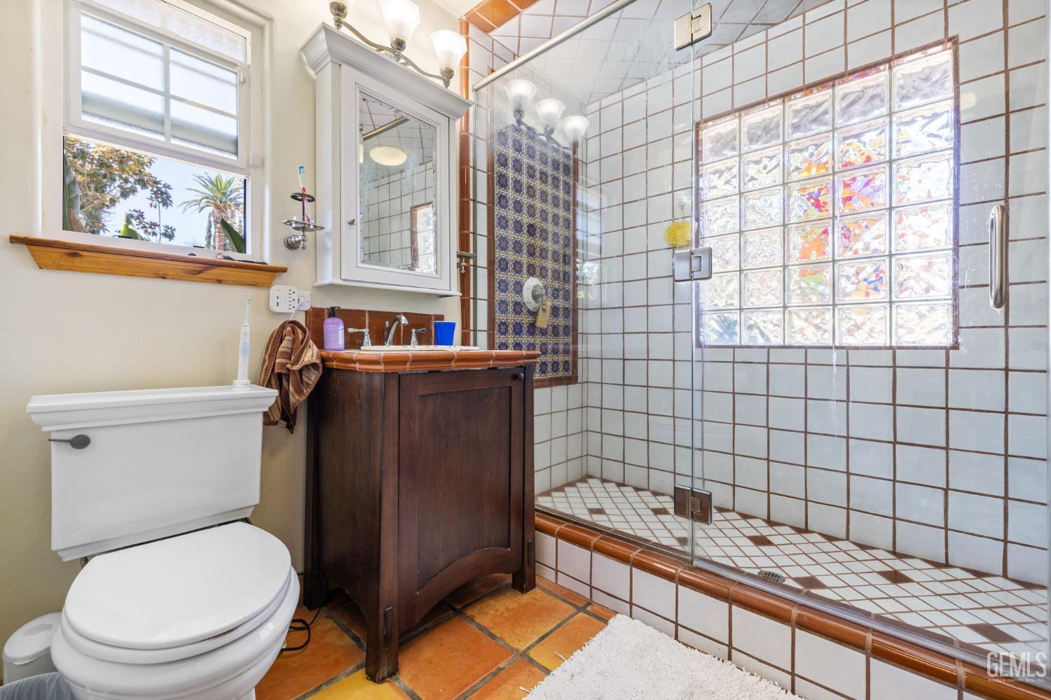 6702 Edmund Way — photo 32