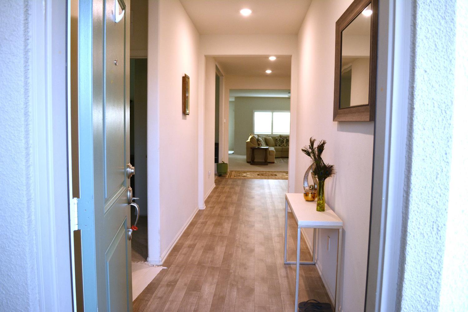 7311 Koyuk River Street — photo 4