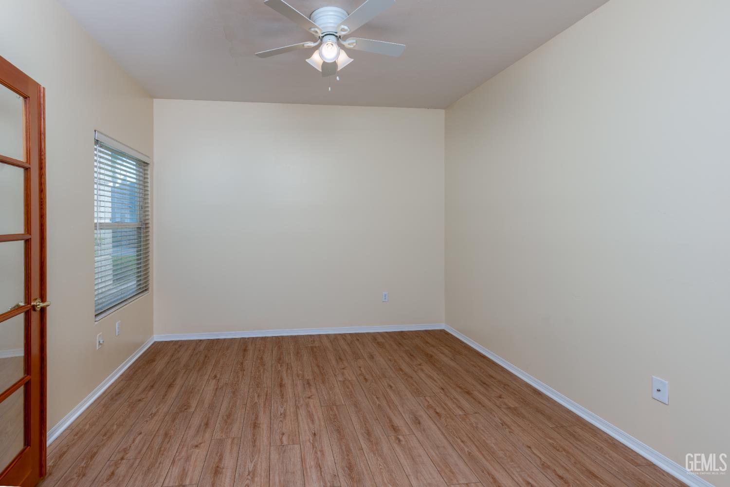 10906 Rosslyn Lane — photo 39