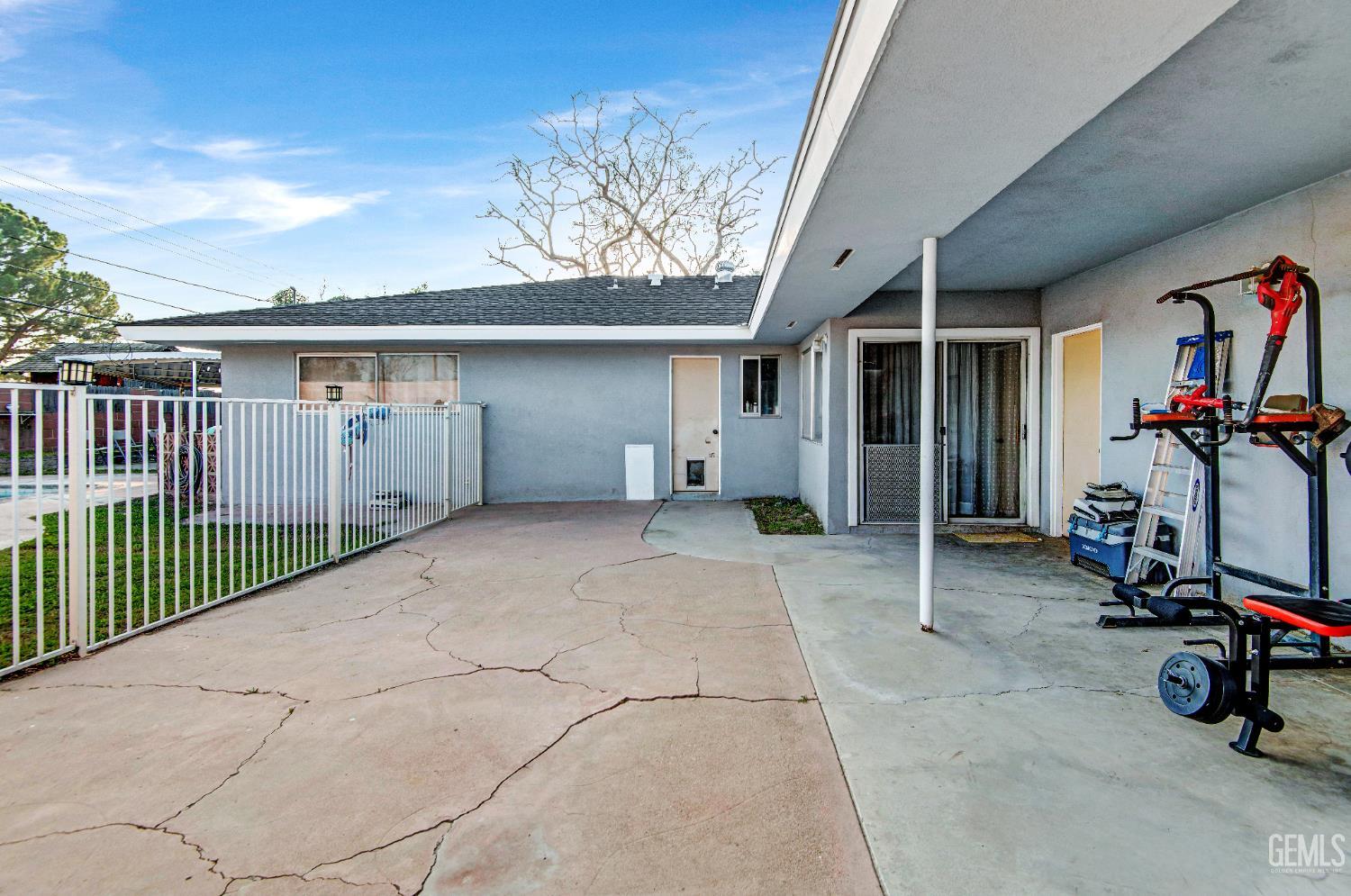 2931 Crest Drive — photo 23