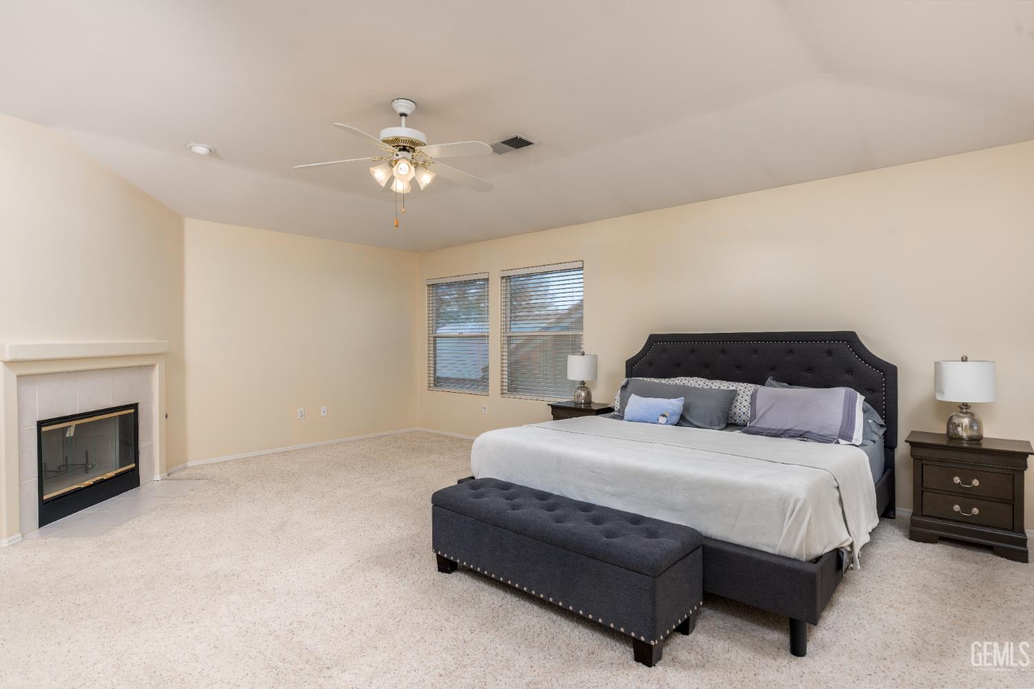 10906 Rosslyn Lane — photo 47