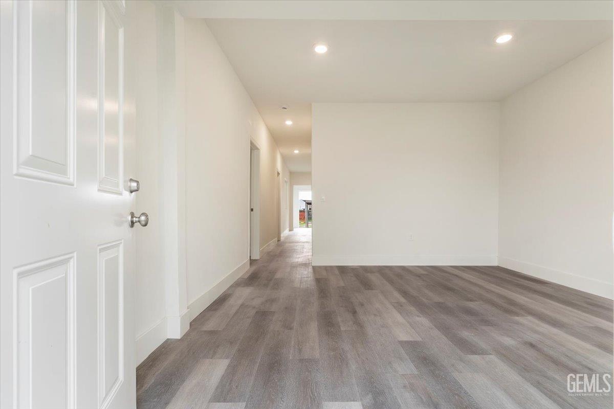 923 Sumner Street — photo 3