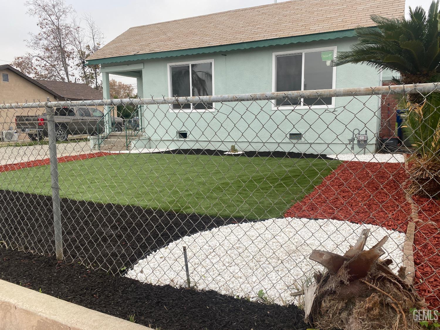 2728 Kentucky Street