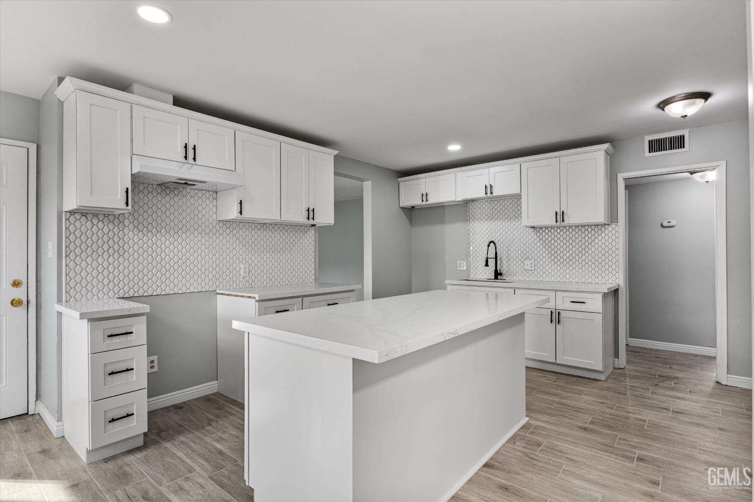 2515 Wheeler Street — photo 14