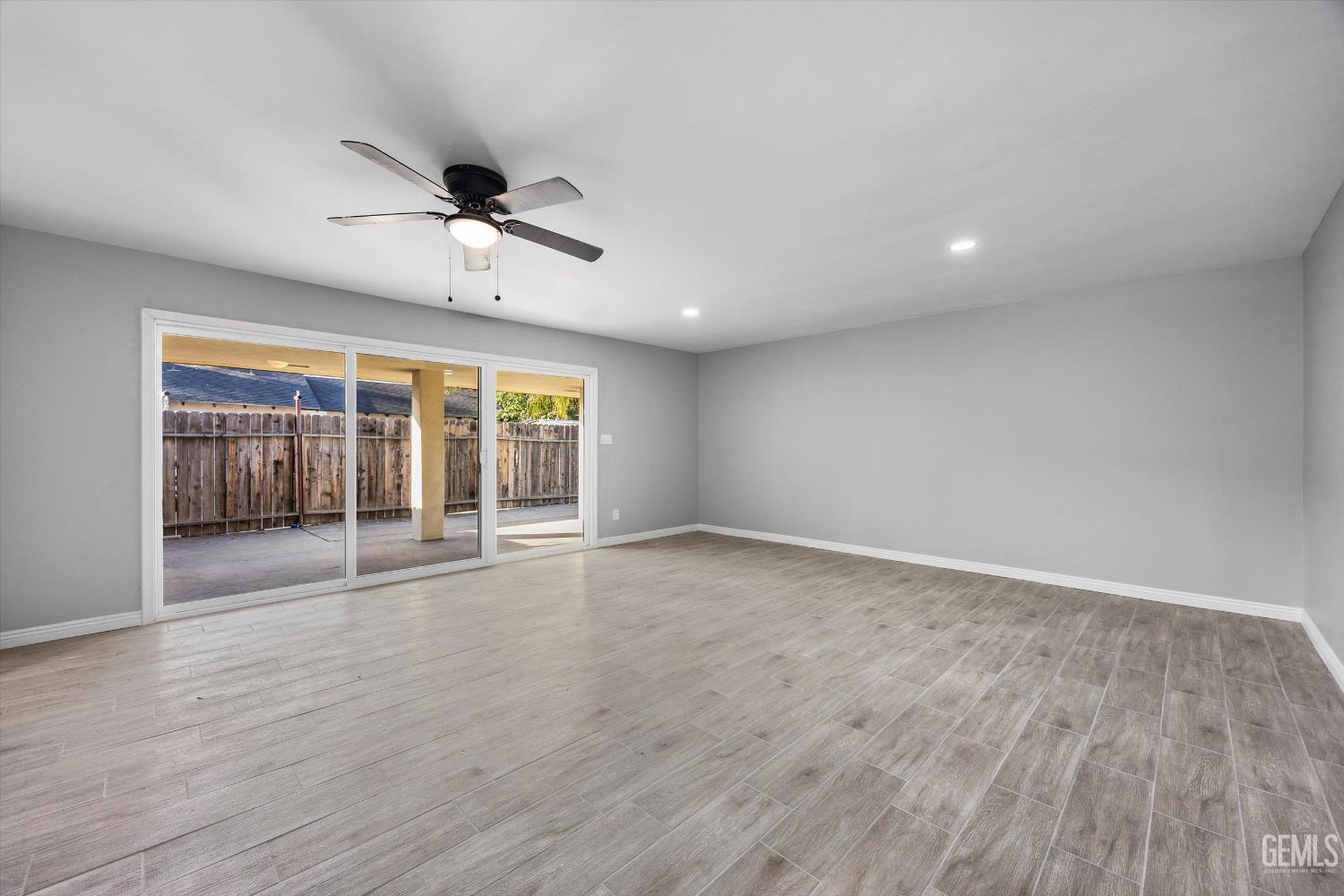 2515 Wheeler Street — photo 10