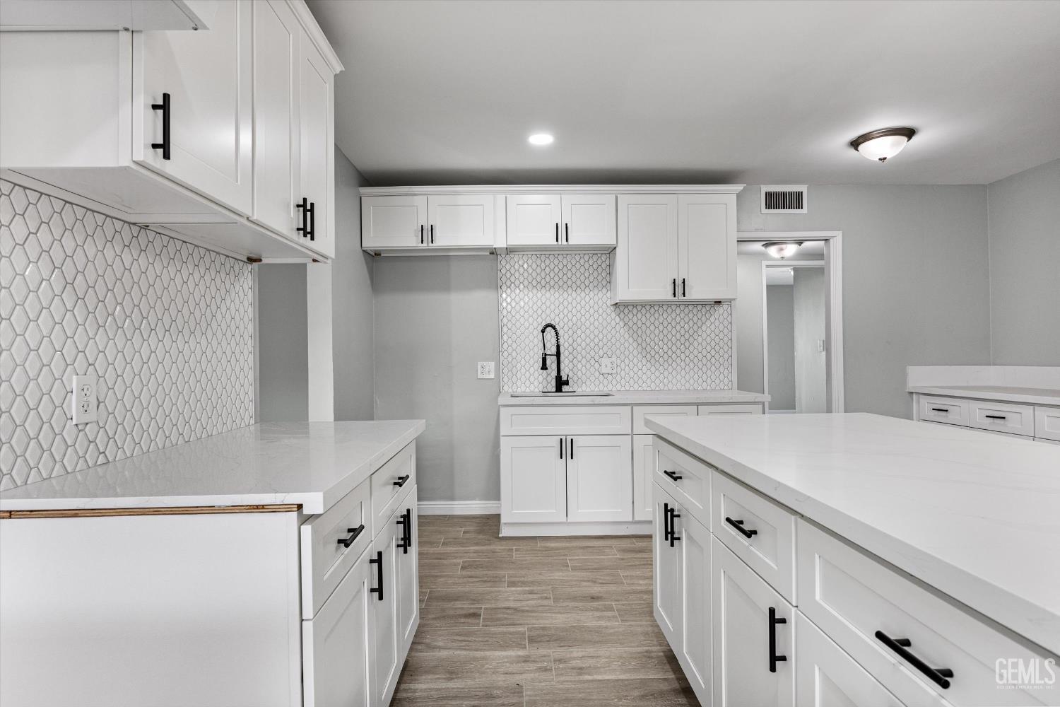 2515 Wheeler Street — photo 16
