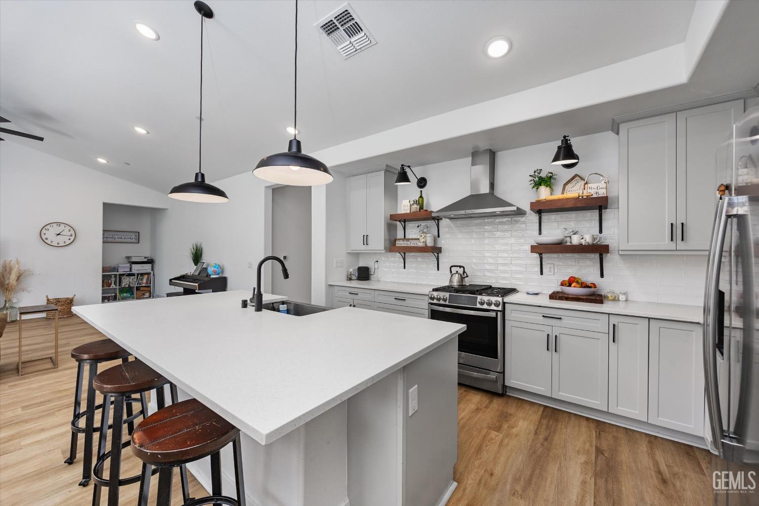 212 Artina Court — photo 10
