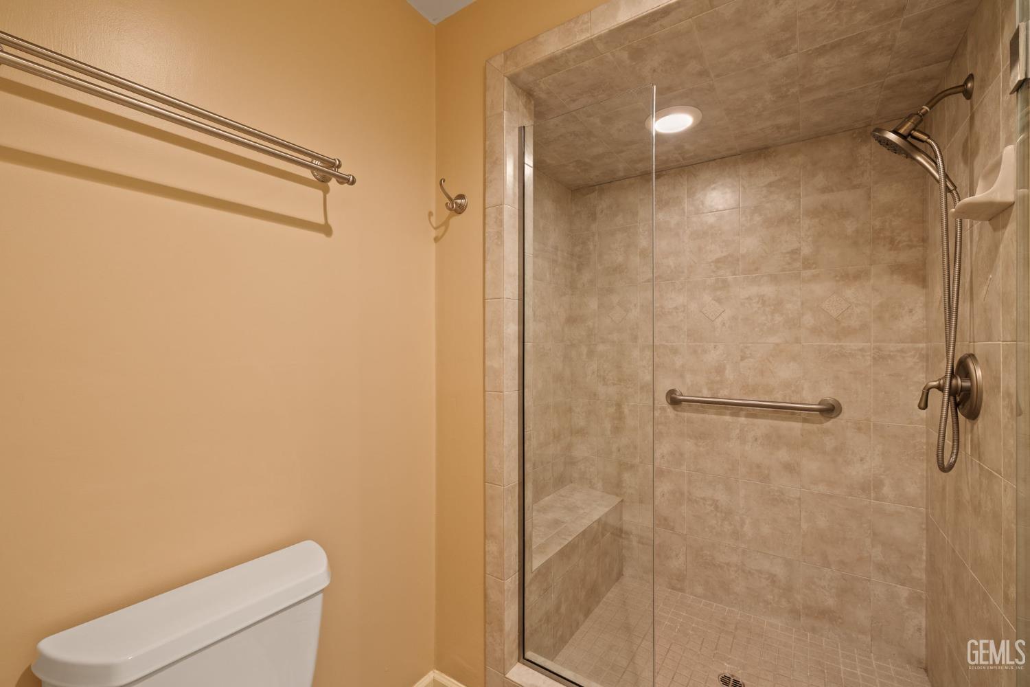 1700 Ashe Road — photo 33