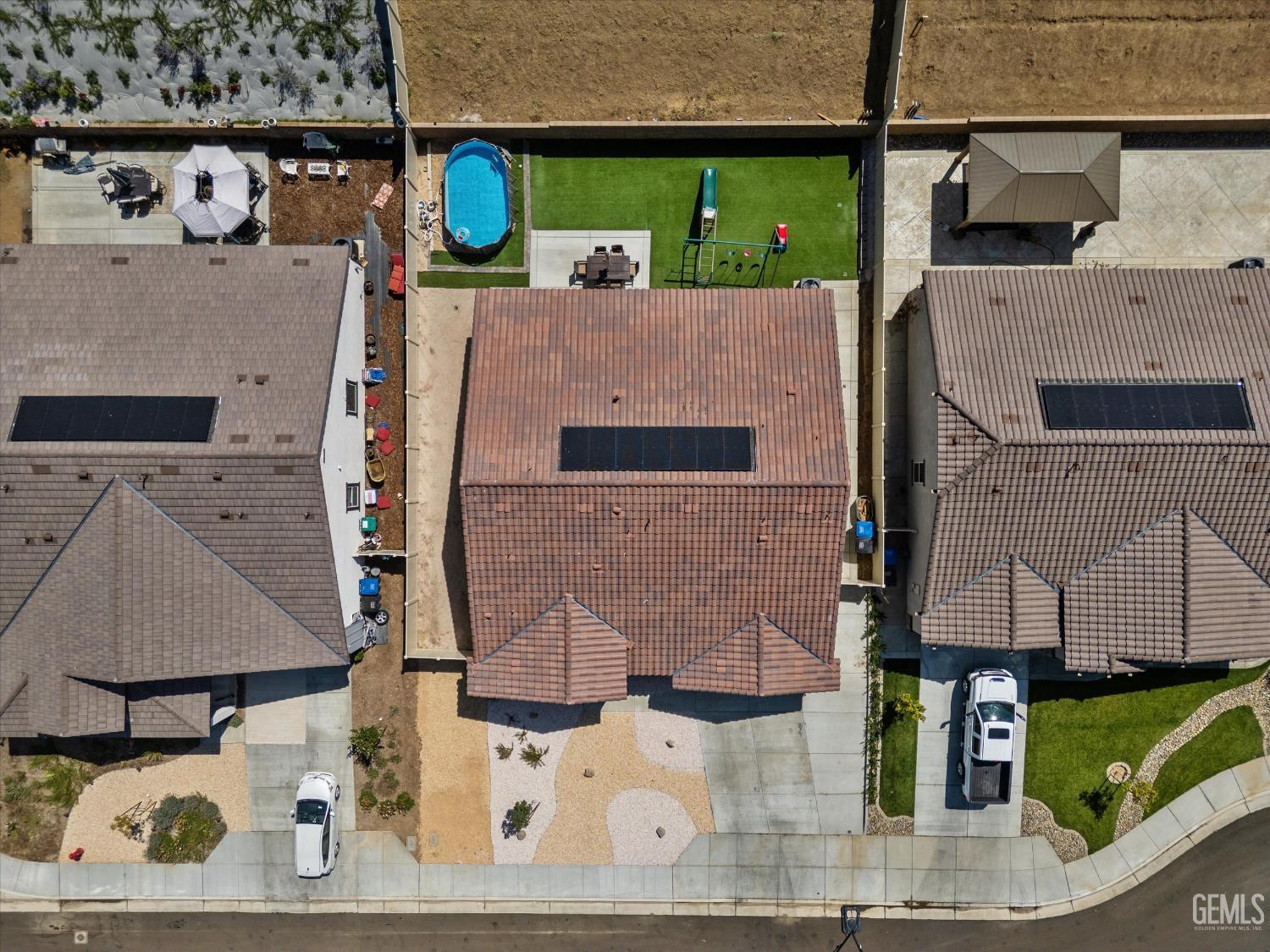 212 Artina Court — photo 36