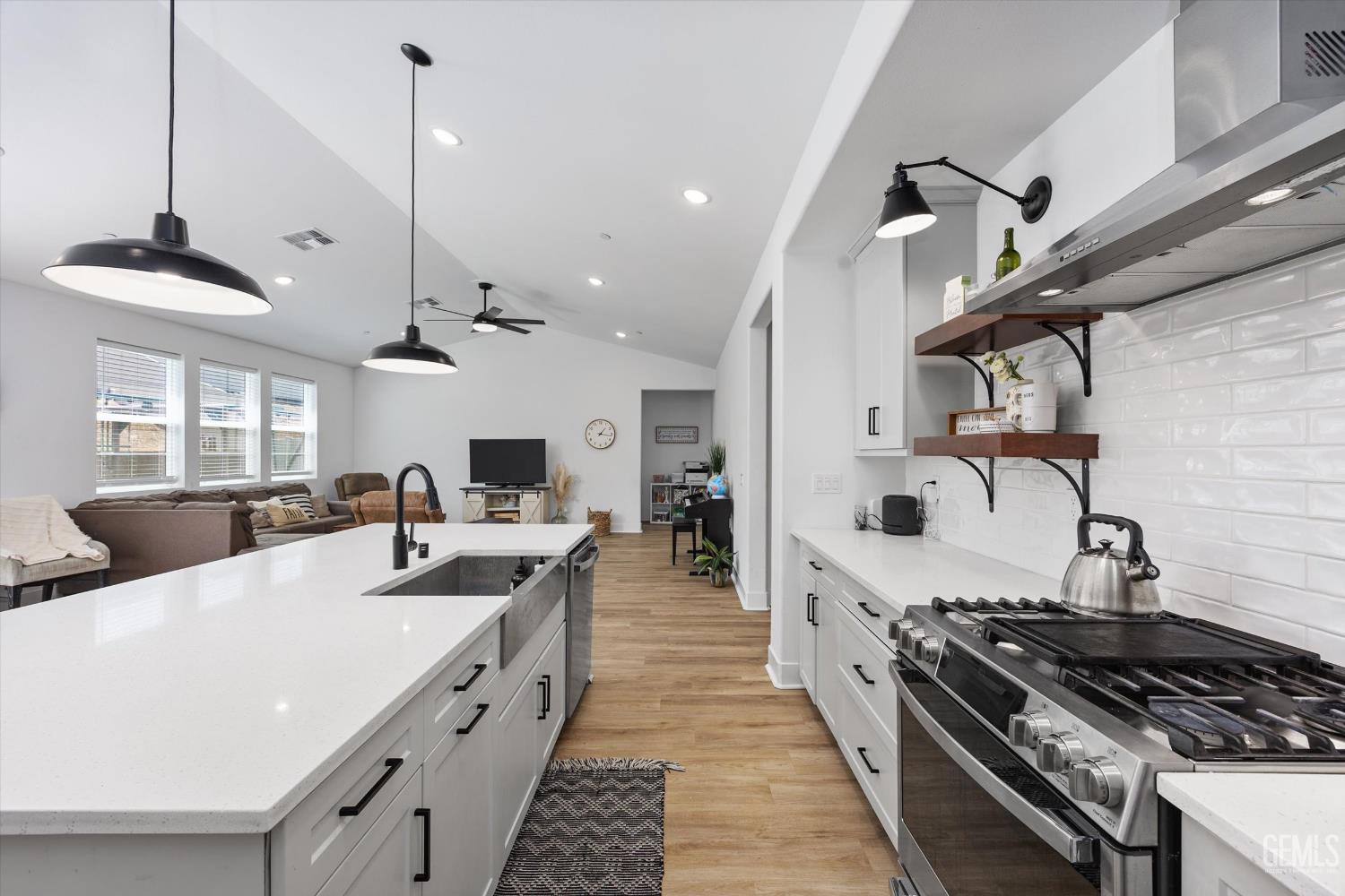 212 Artina Court — photo 13