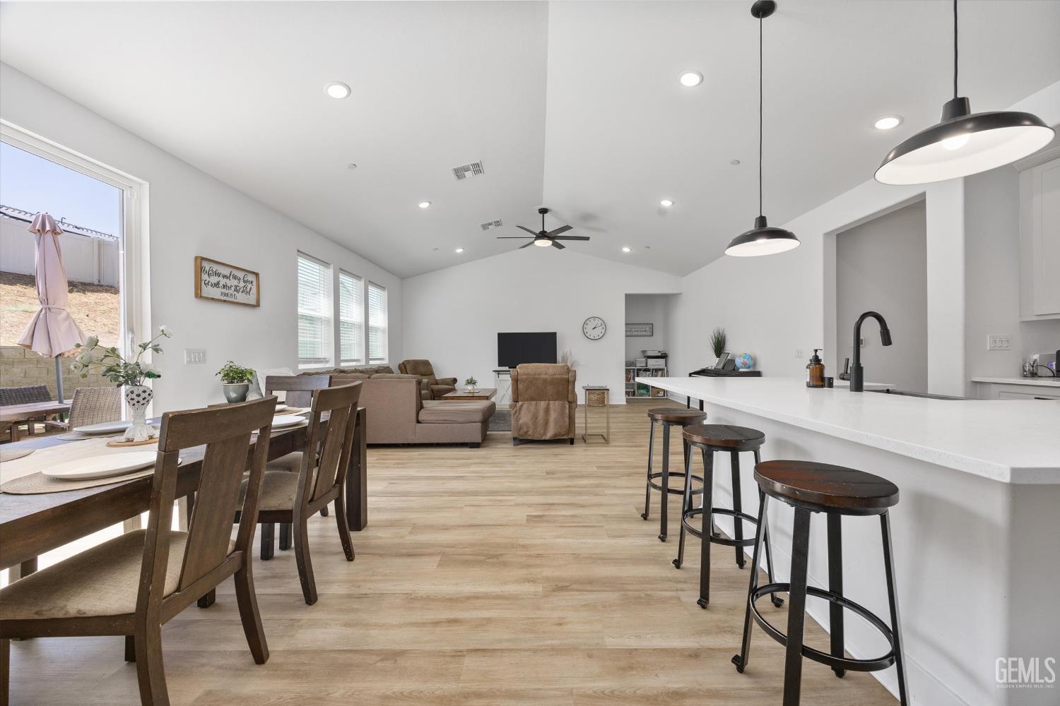 212 Artina Court — photo 19