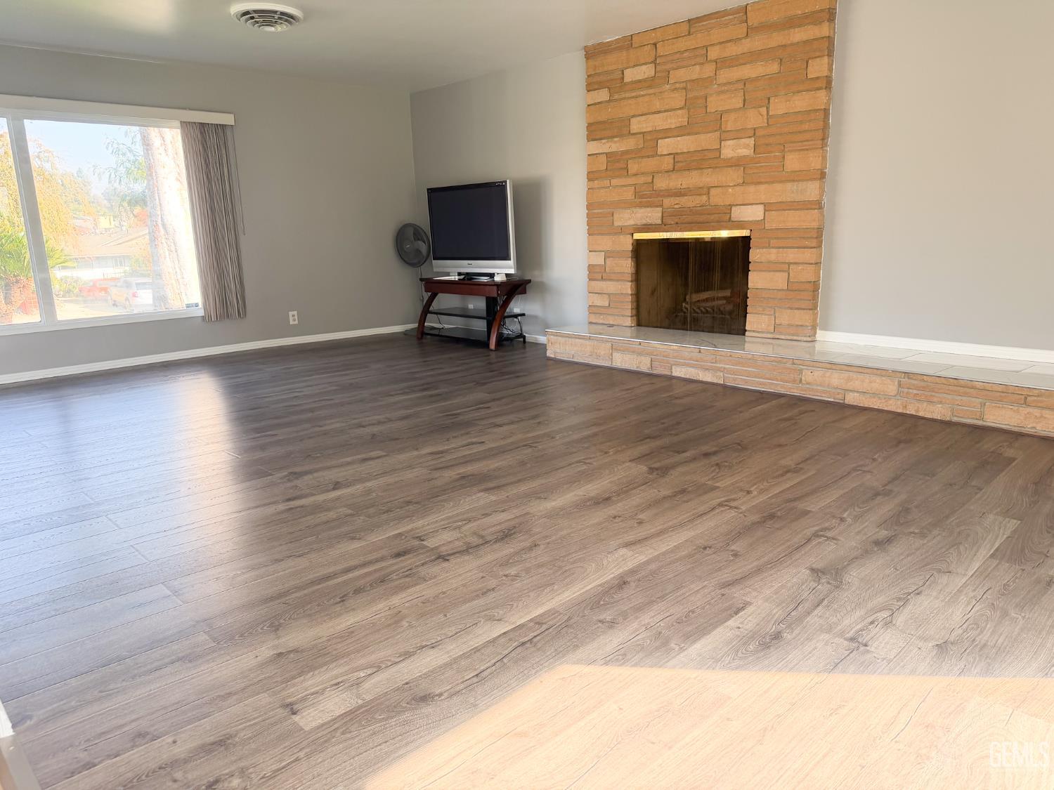 1904 Ridgewood Drive — photo 17