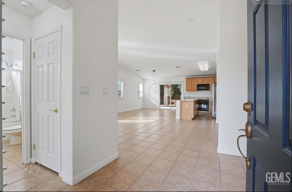 11528 Indian Hawthorne Street — photo 4