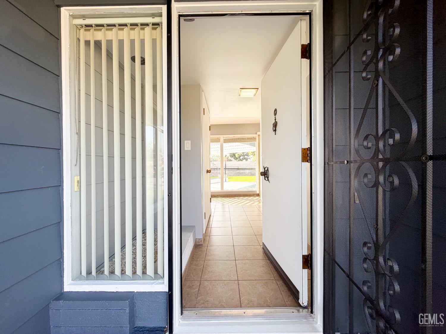 1904 Ridgewood Drive — photo 15