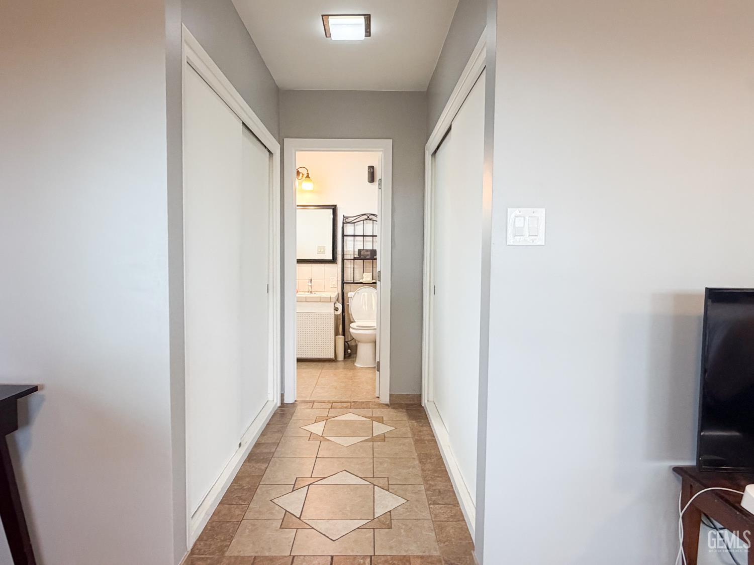 1904 Ridgewood Drive — photo 38