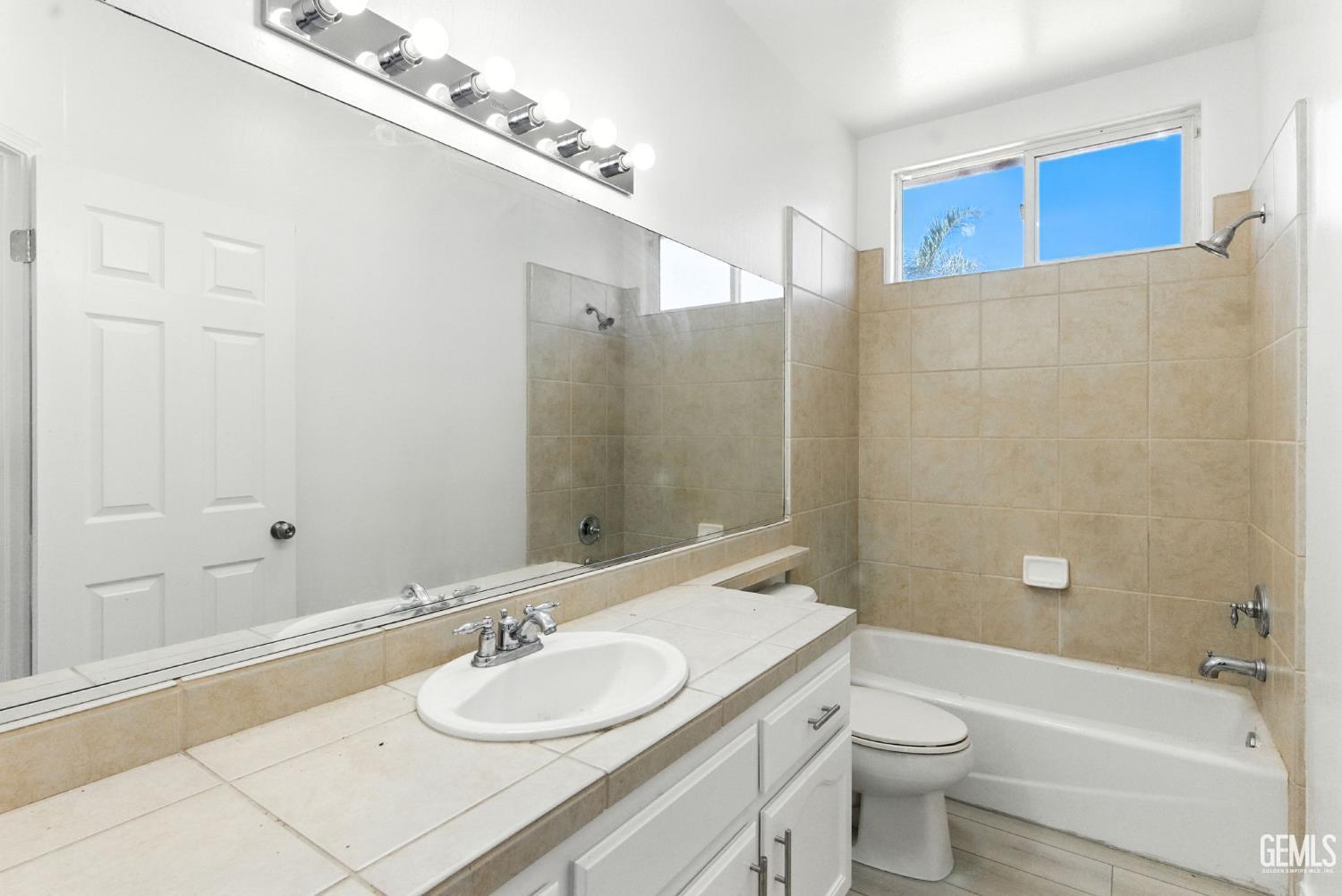 14616 Tralee Drive — photo 37