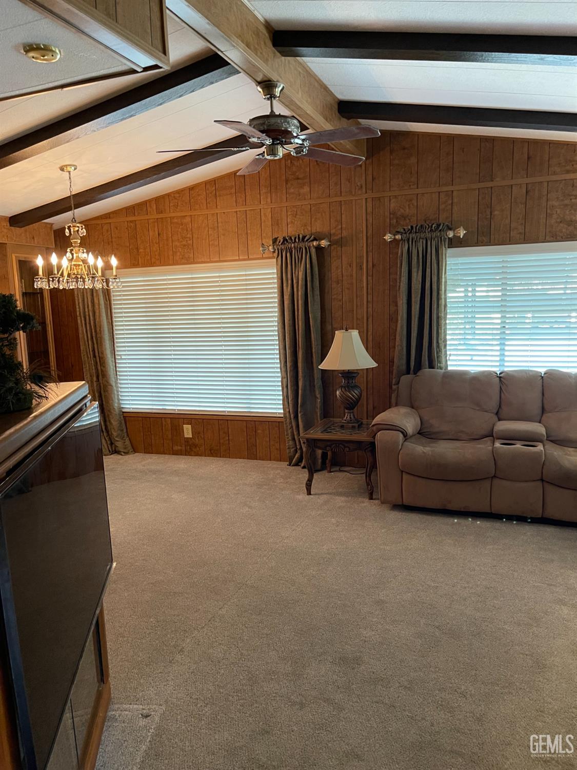 400 E Roberts Lane — photo 17