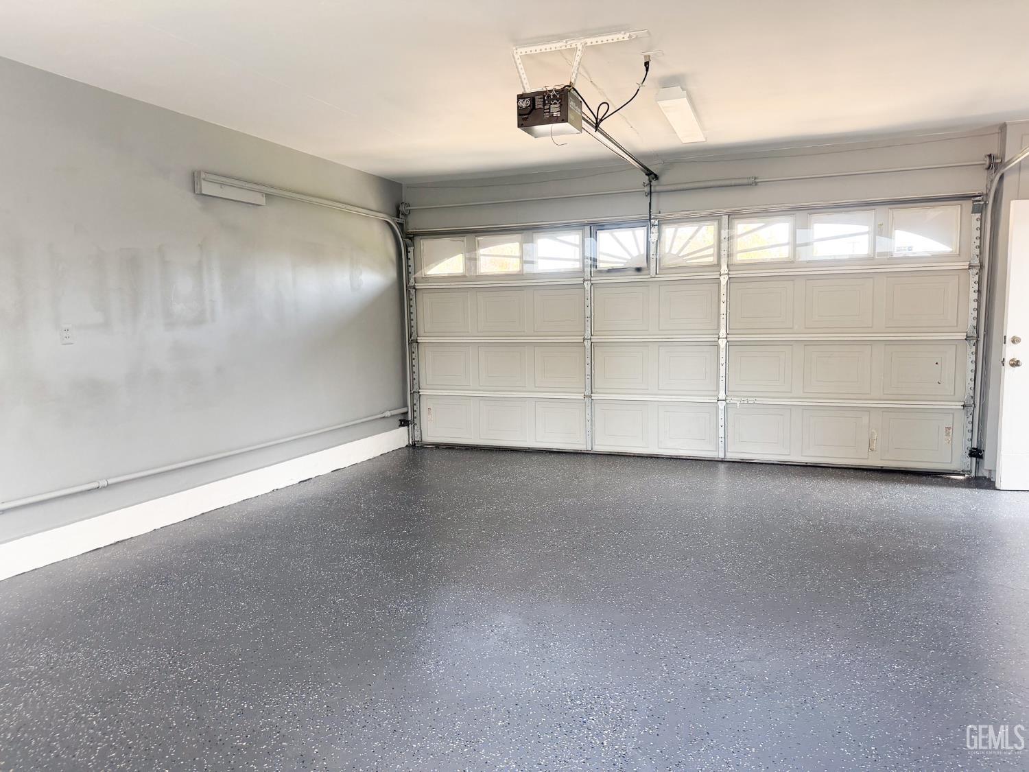 1904 Ridgewood Drive — photo 45