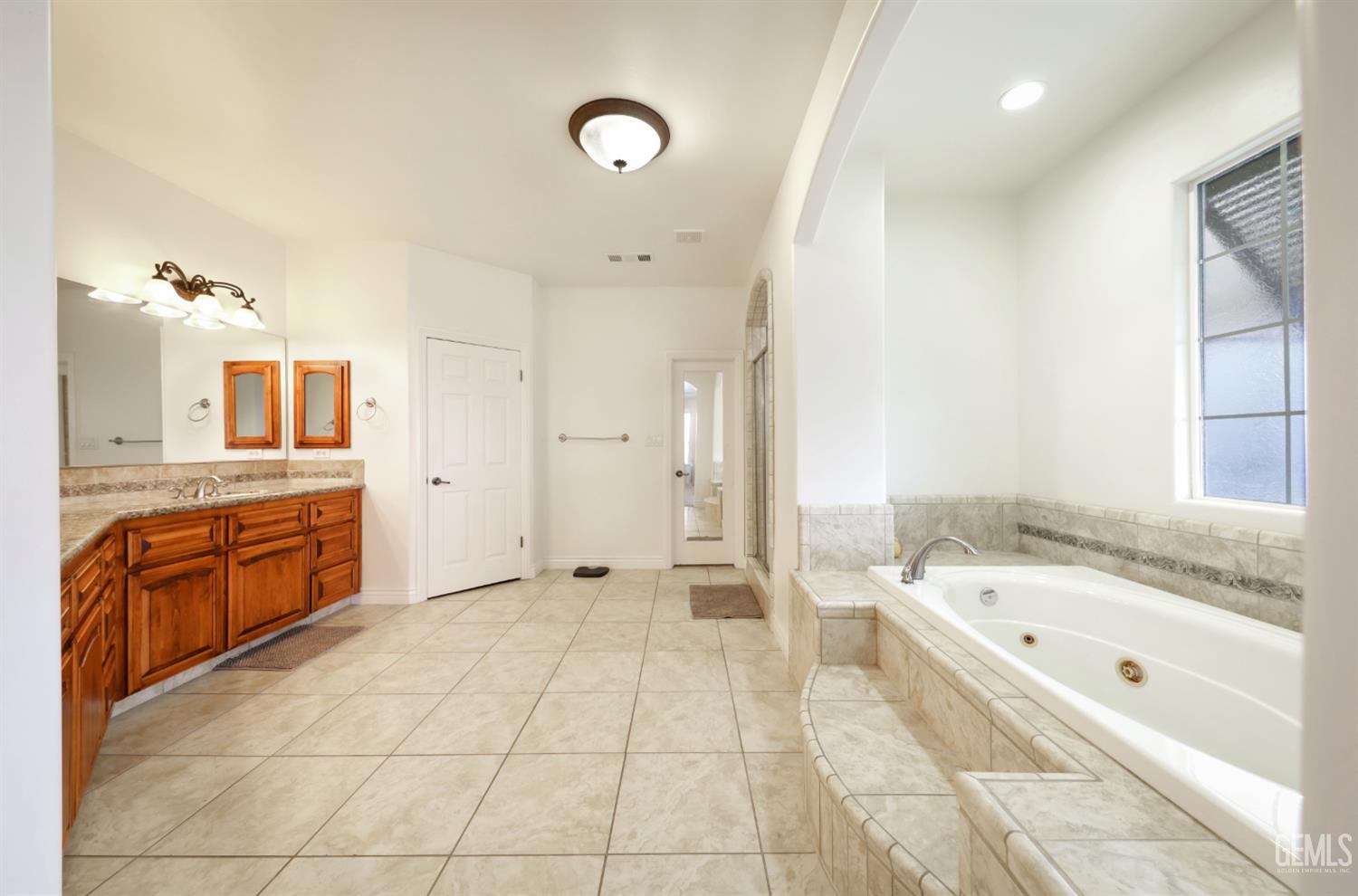 2510 Edingal Drive — photo 32