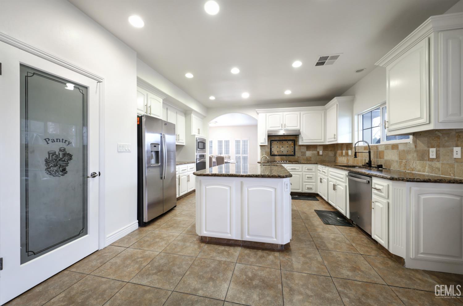 2510 Edingal Drive — photo 13