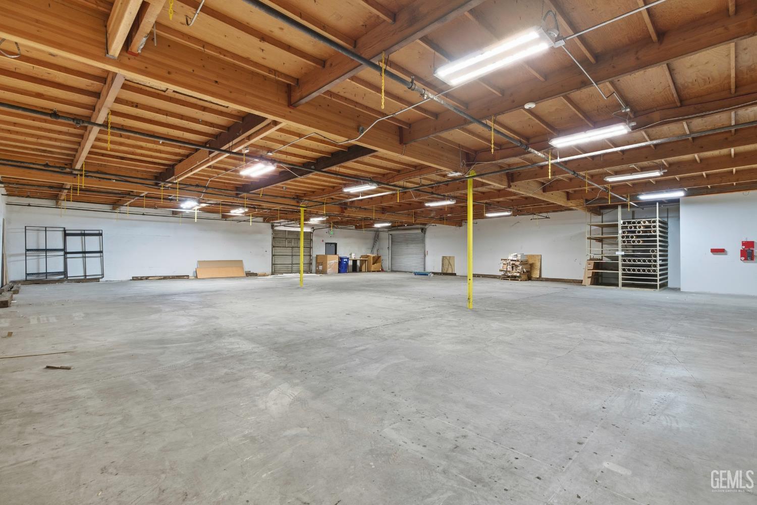 3601 Ming Avenue — photo 26