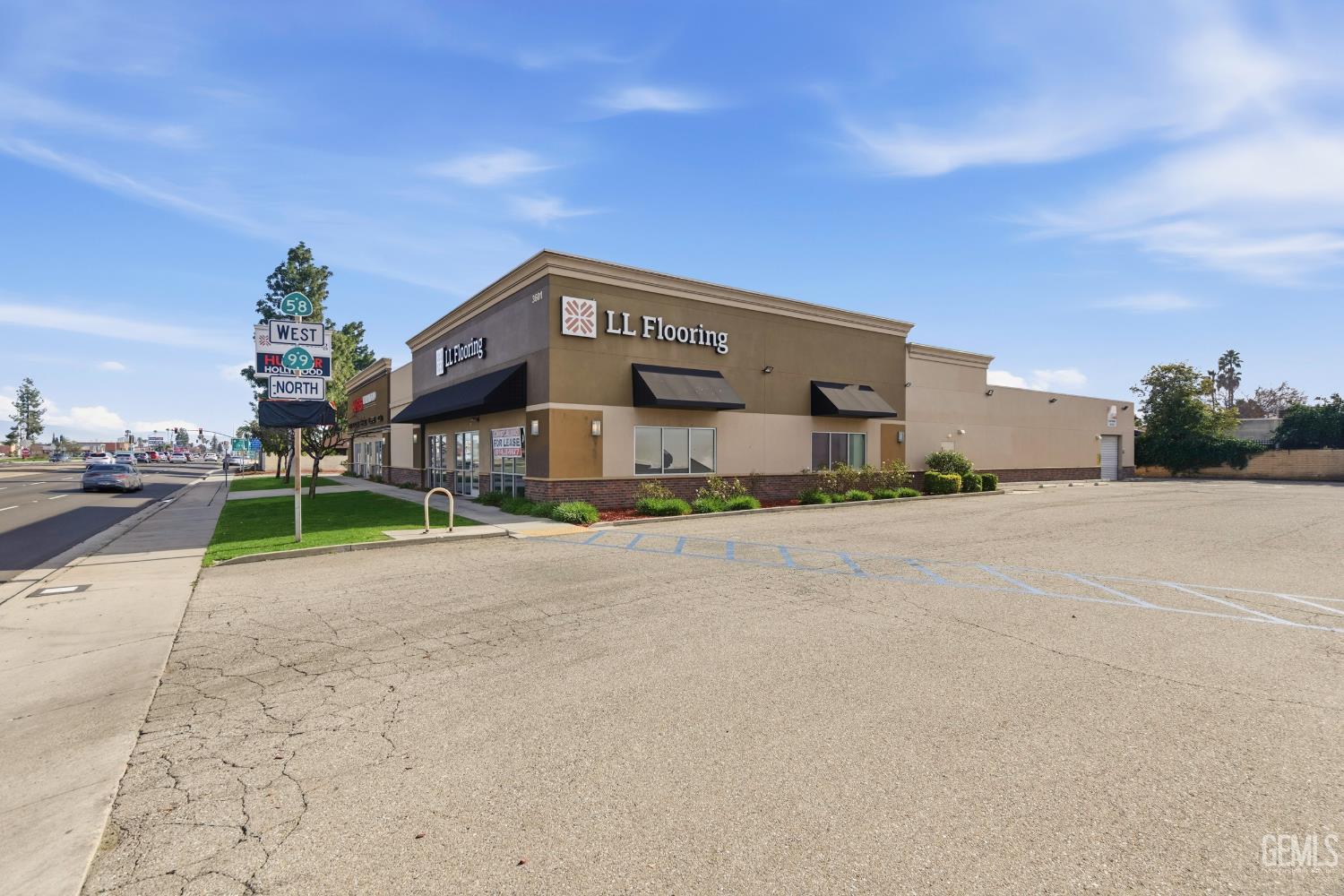3601 Ming Avenue — photo 7