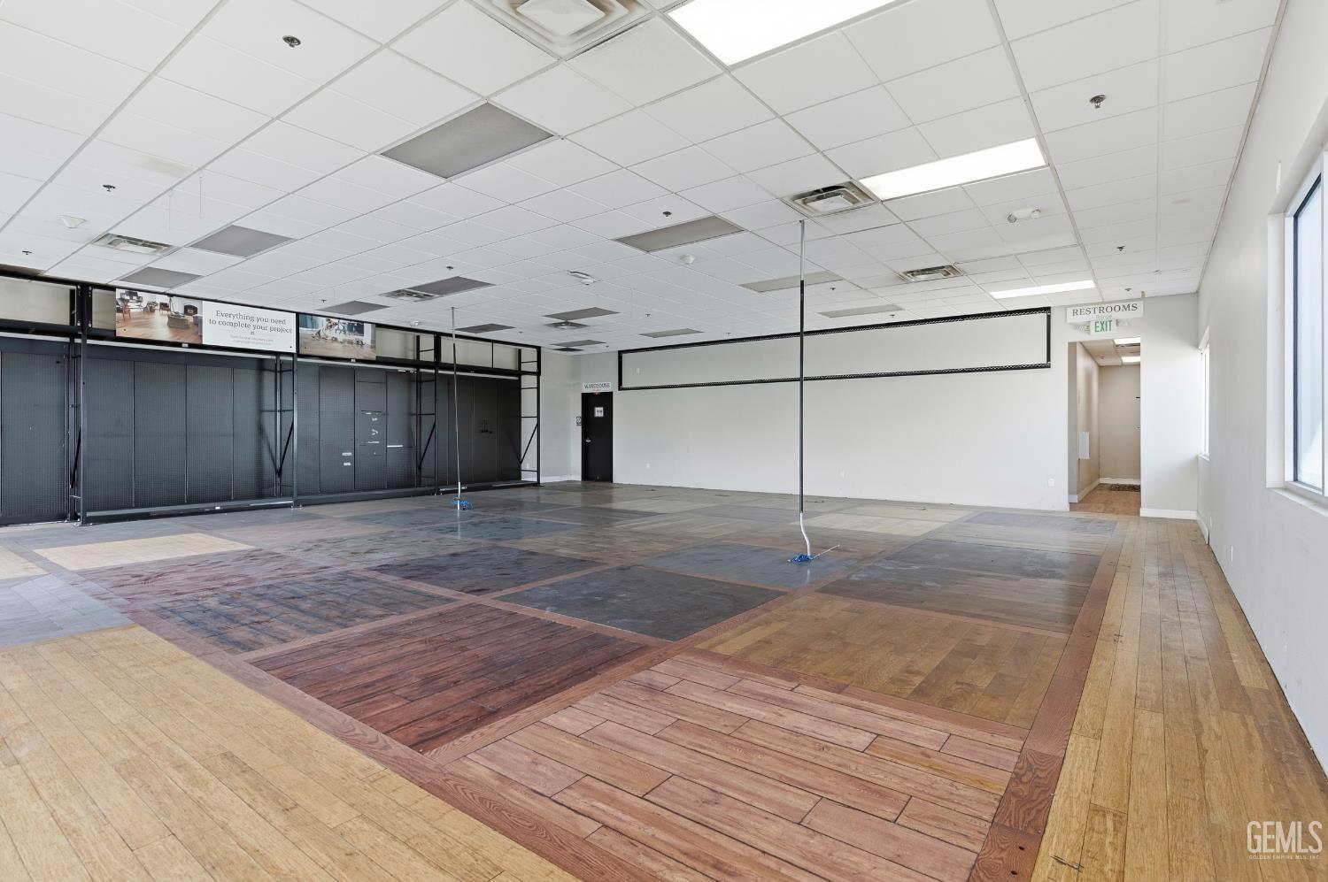 3601 Ming Avenue — photo 12
