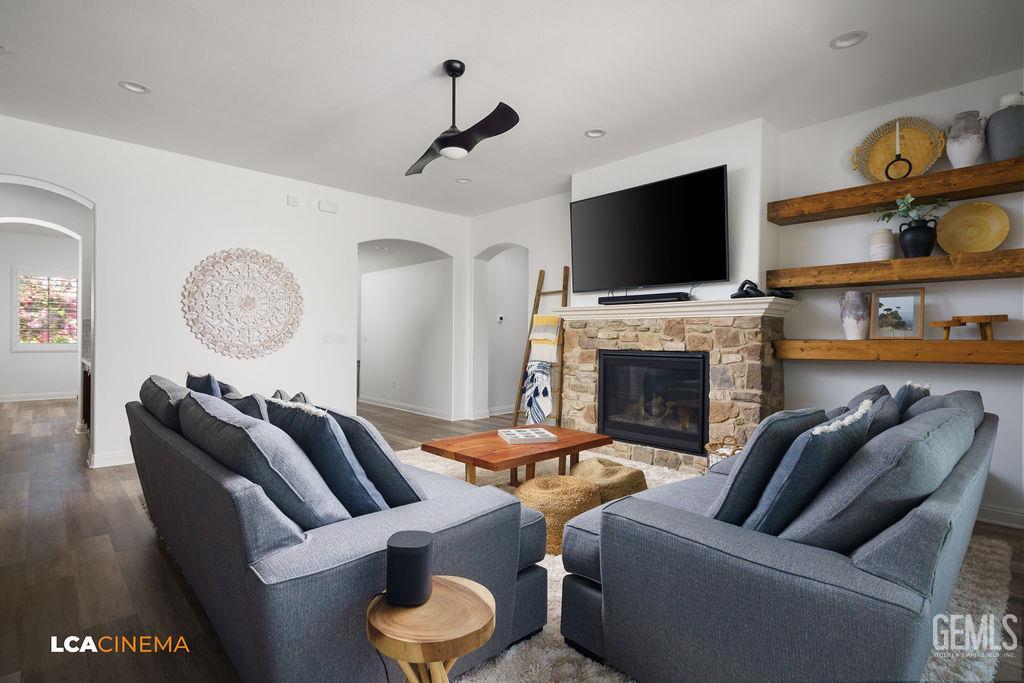 11702 Raindrop Lane — photo 9