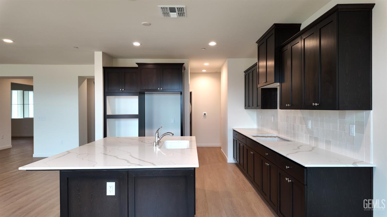 7307 Cryosphere Street — photo 4