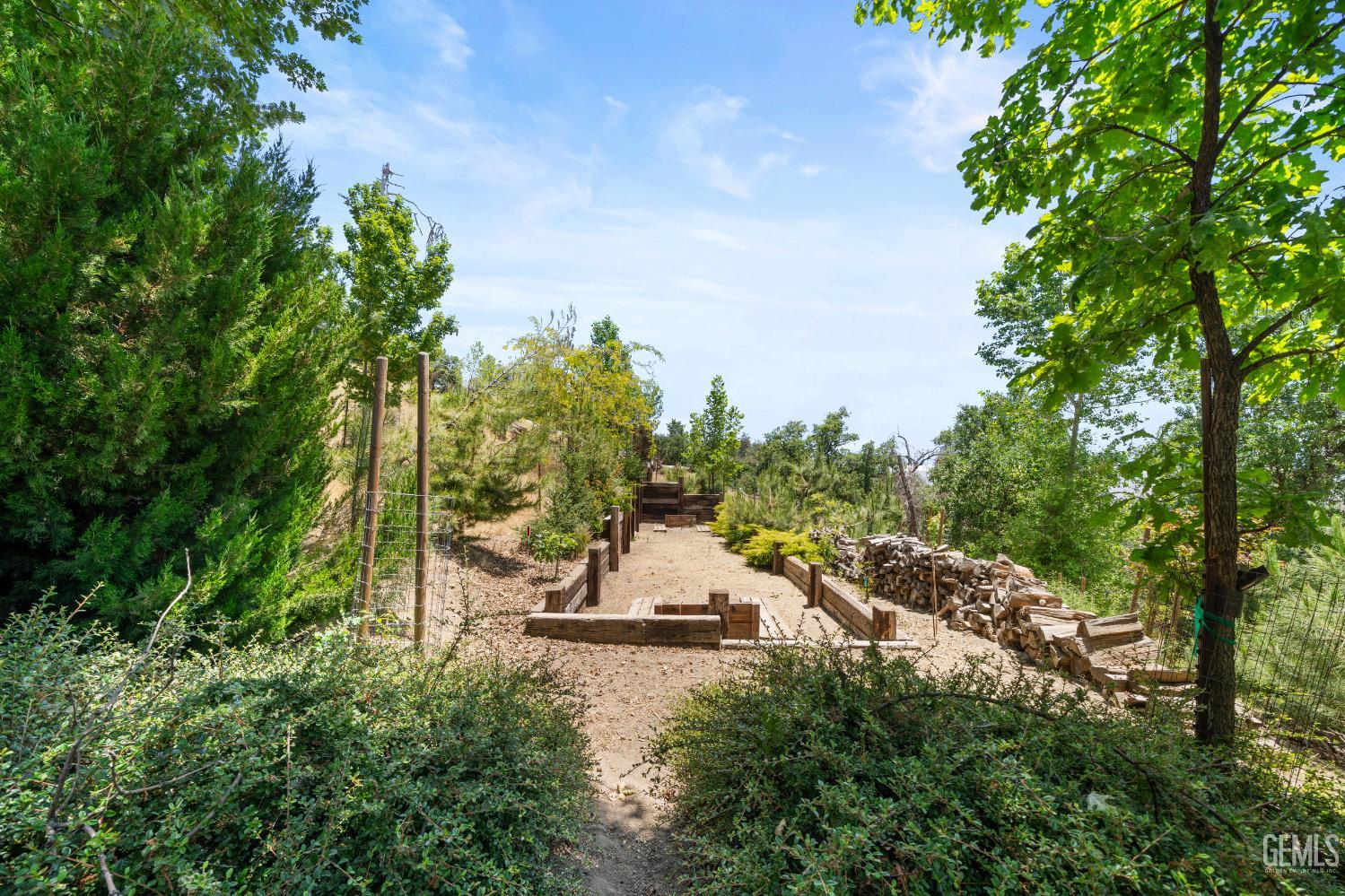 26000 Deertrail Drive — photo 58