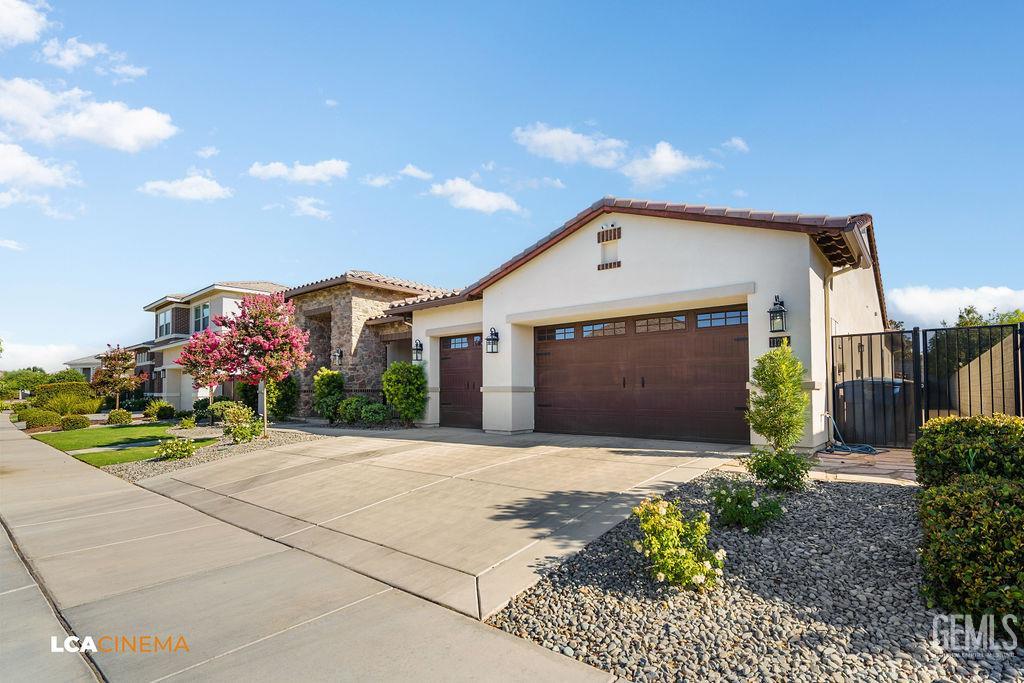 11702 Raindrop Lane — photo 5