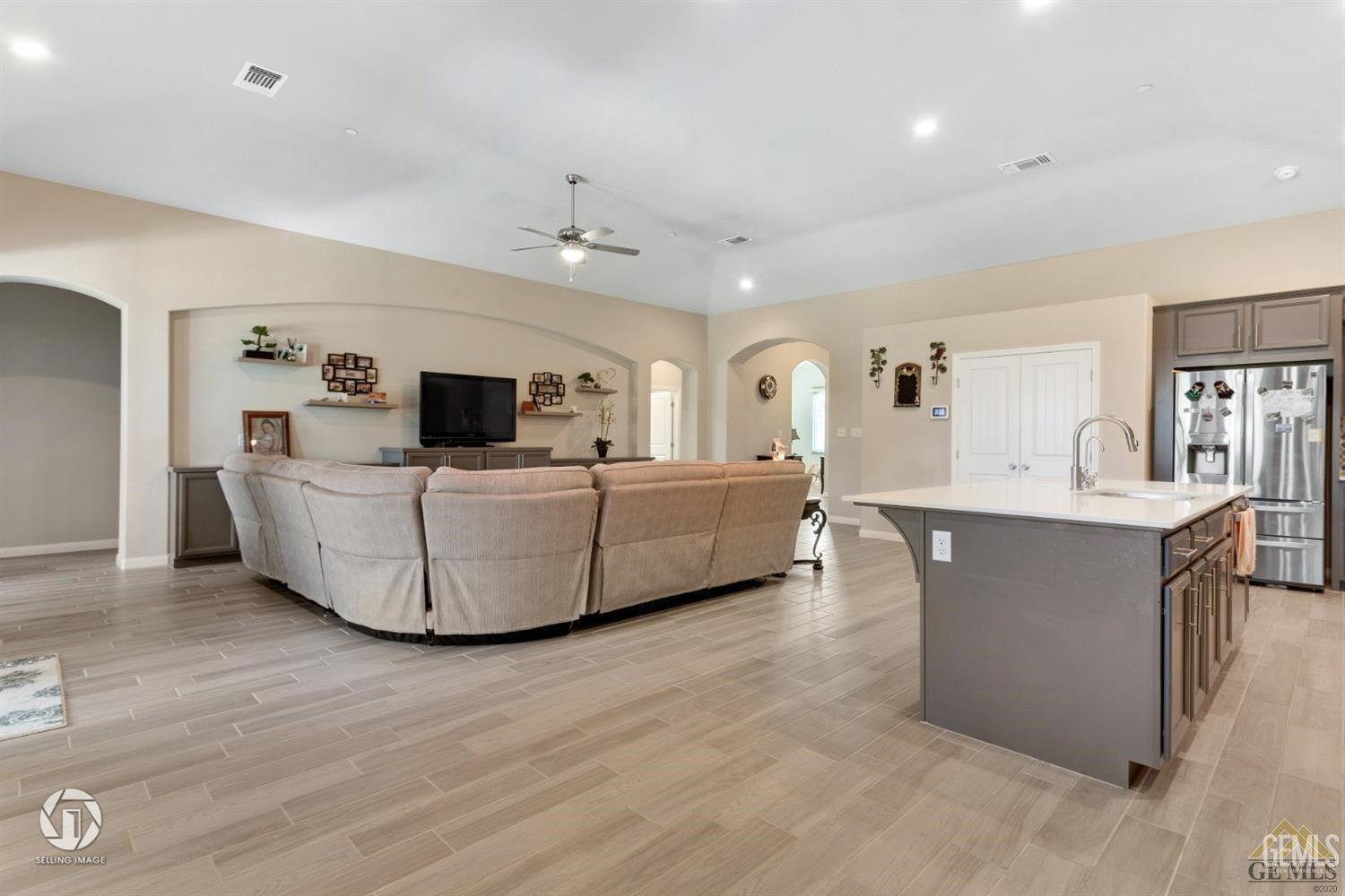 9130 Almond Creek Drive — photo 12