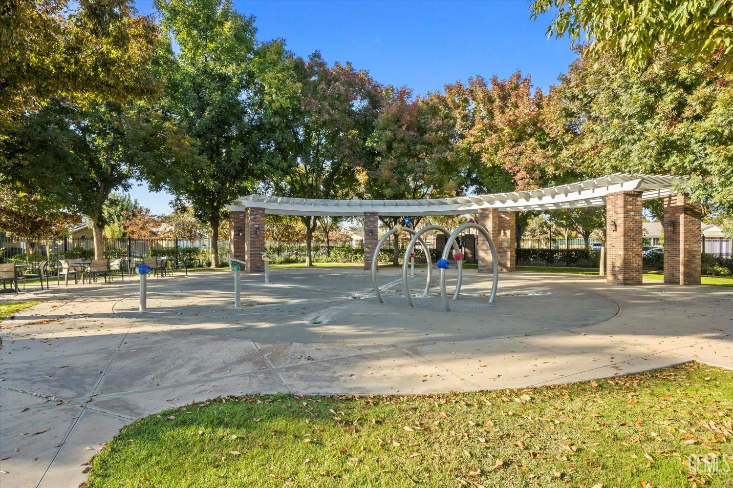 308 White Alder Drive — photo 7