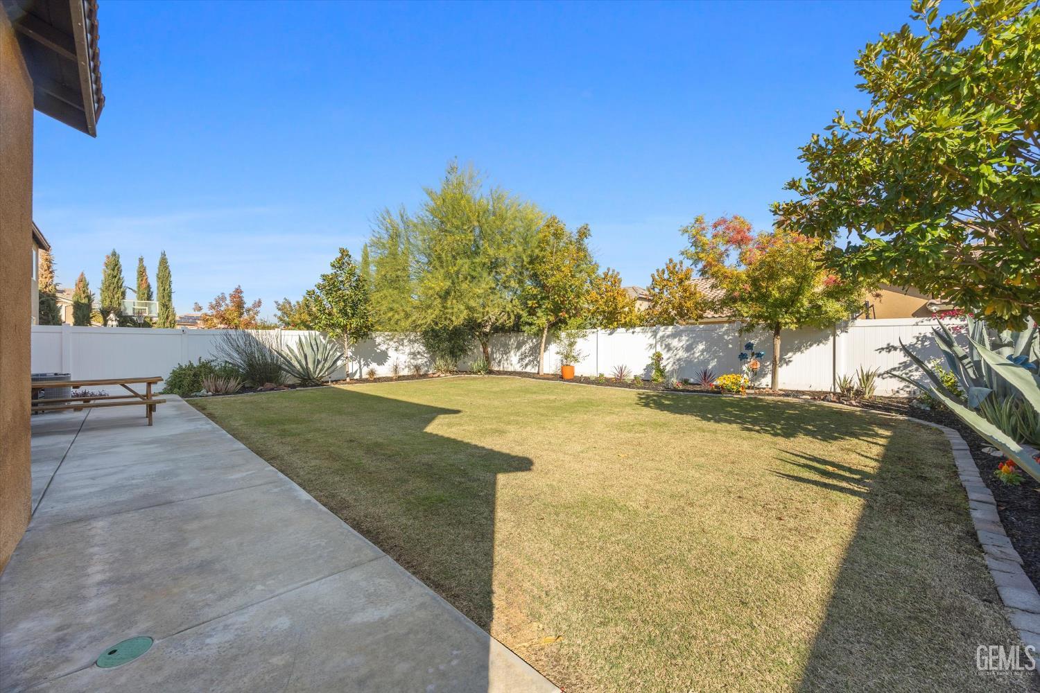 308 White Alder Drive — photo 61