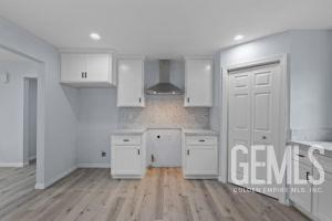 137 S South King Street — photo 14