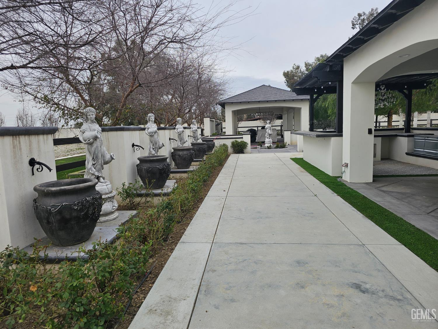 62 Nord Road — photo 3