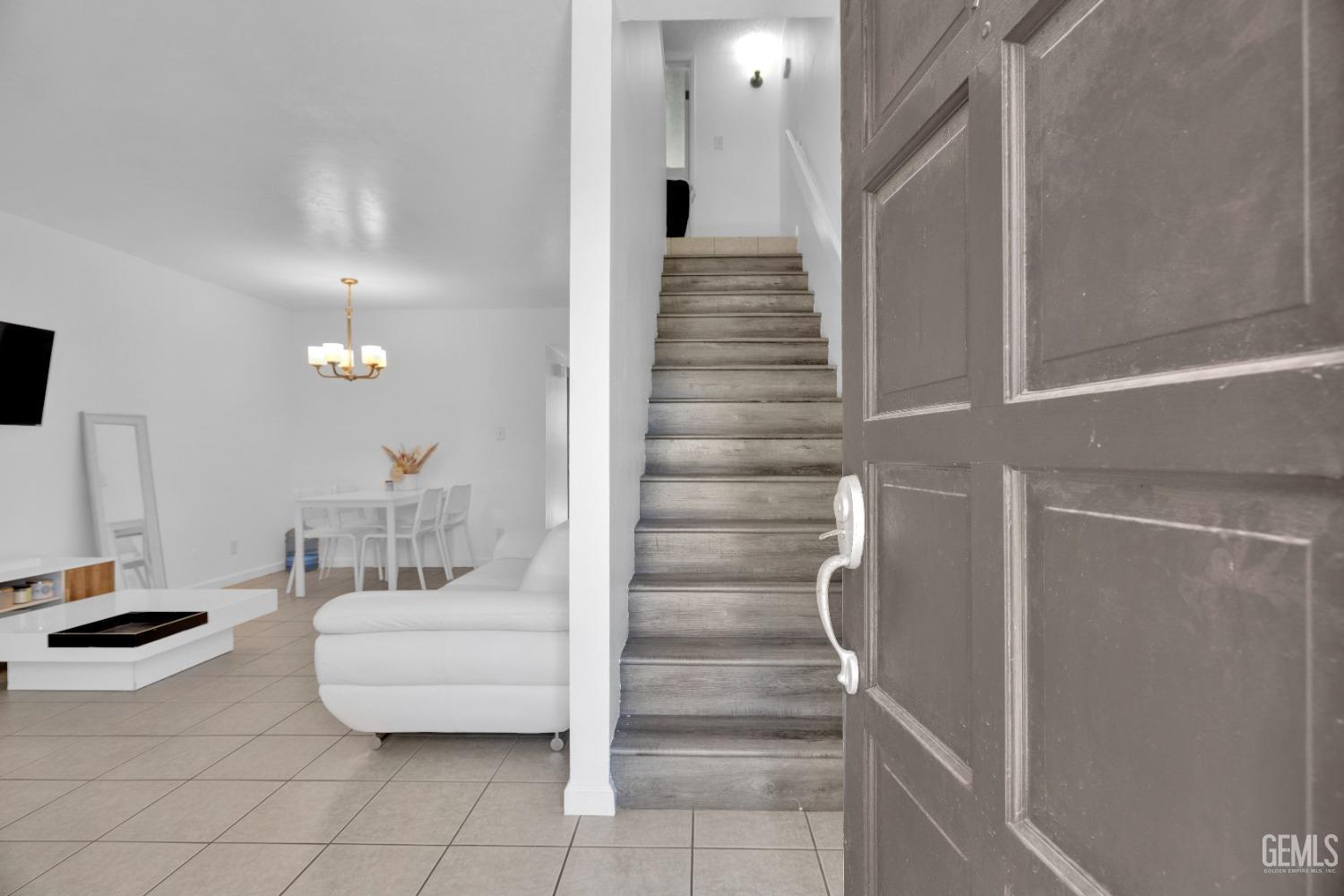 1437 Libra Court — photo 5