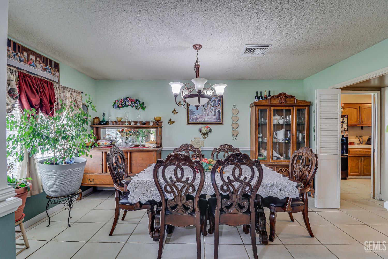 6712 Noah Avenue — photo 10