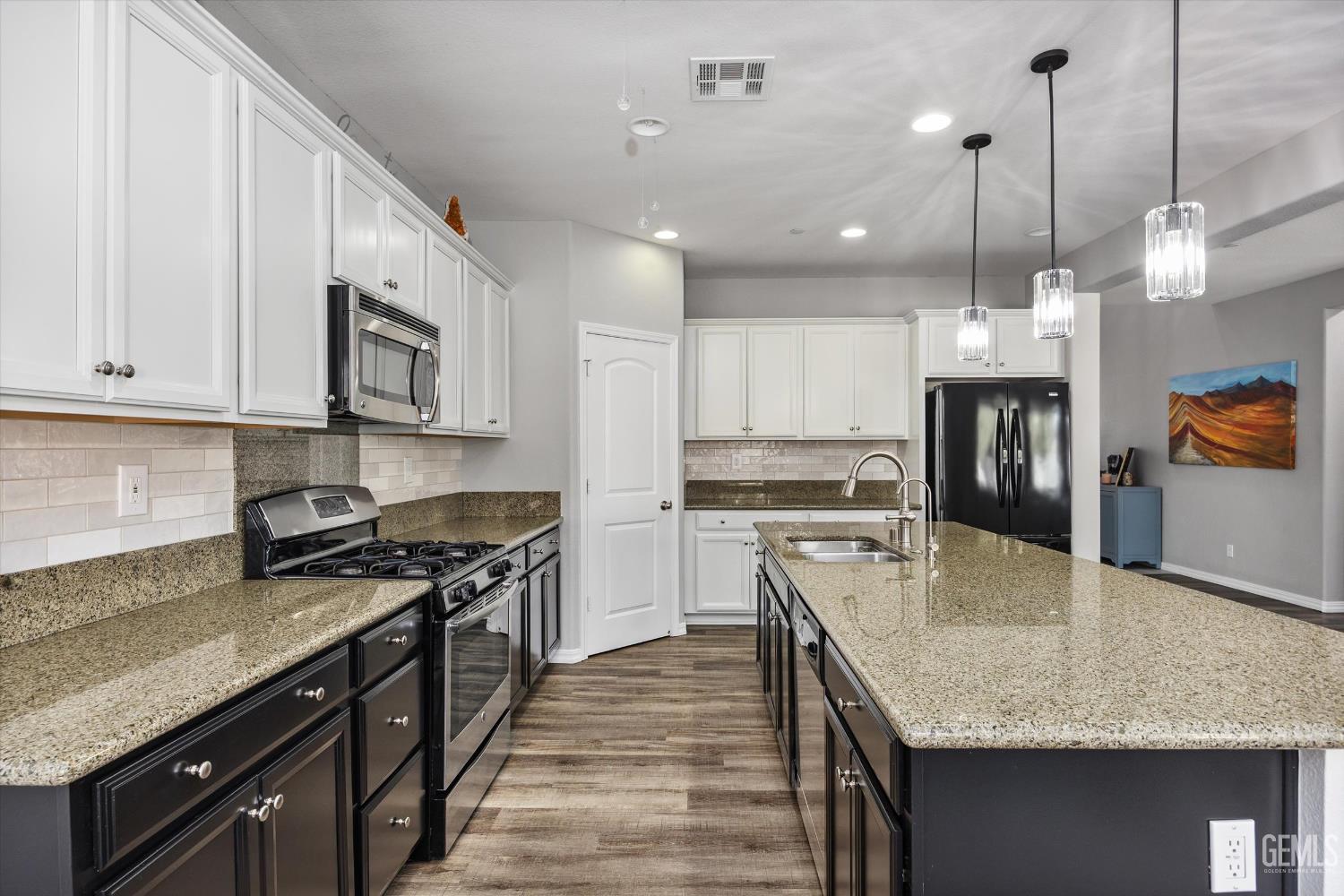 308 White Alder Drive — photo 27