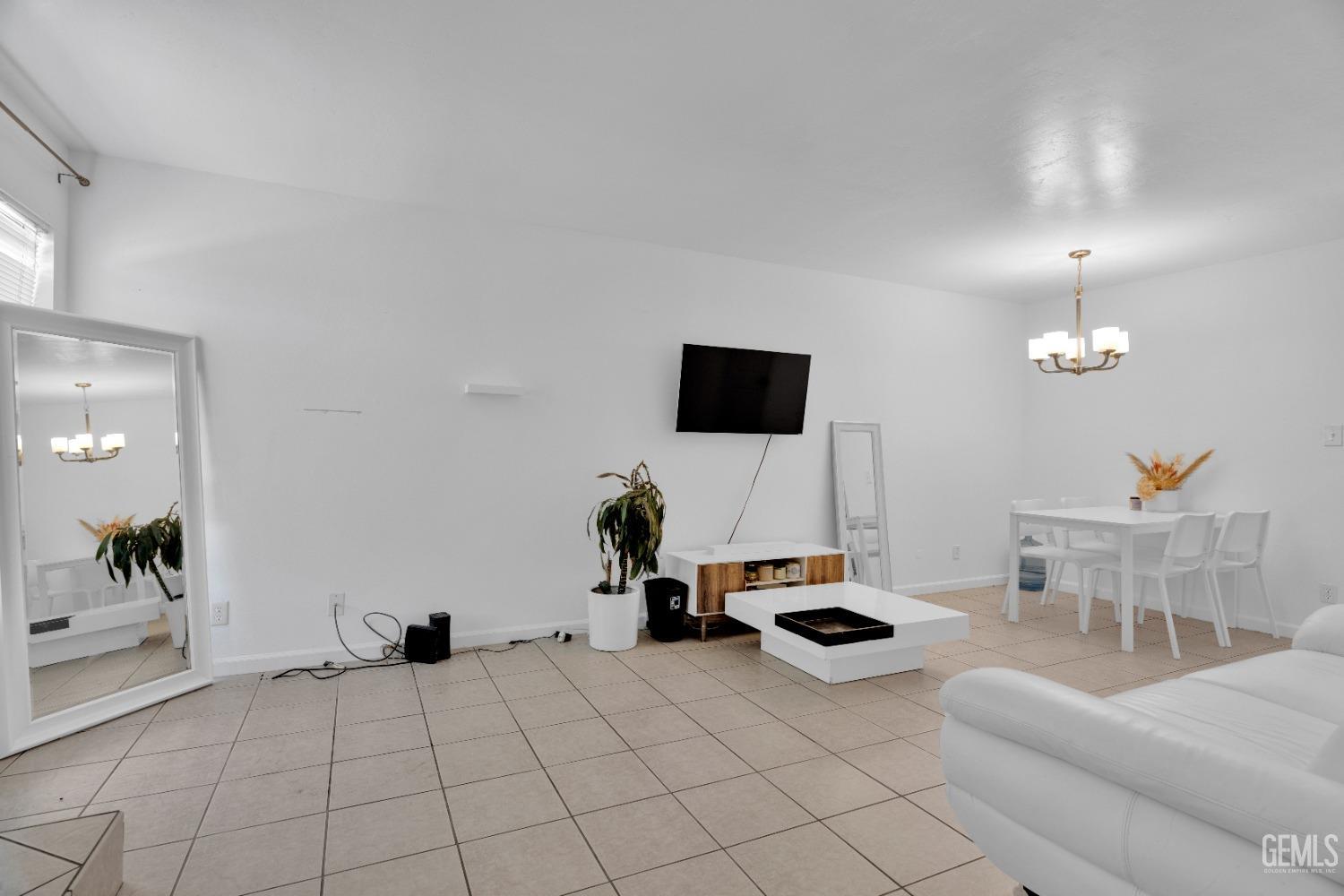 1437 Libra Court — photo 4