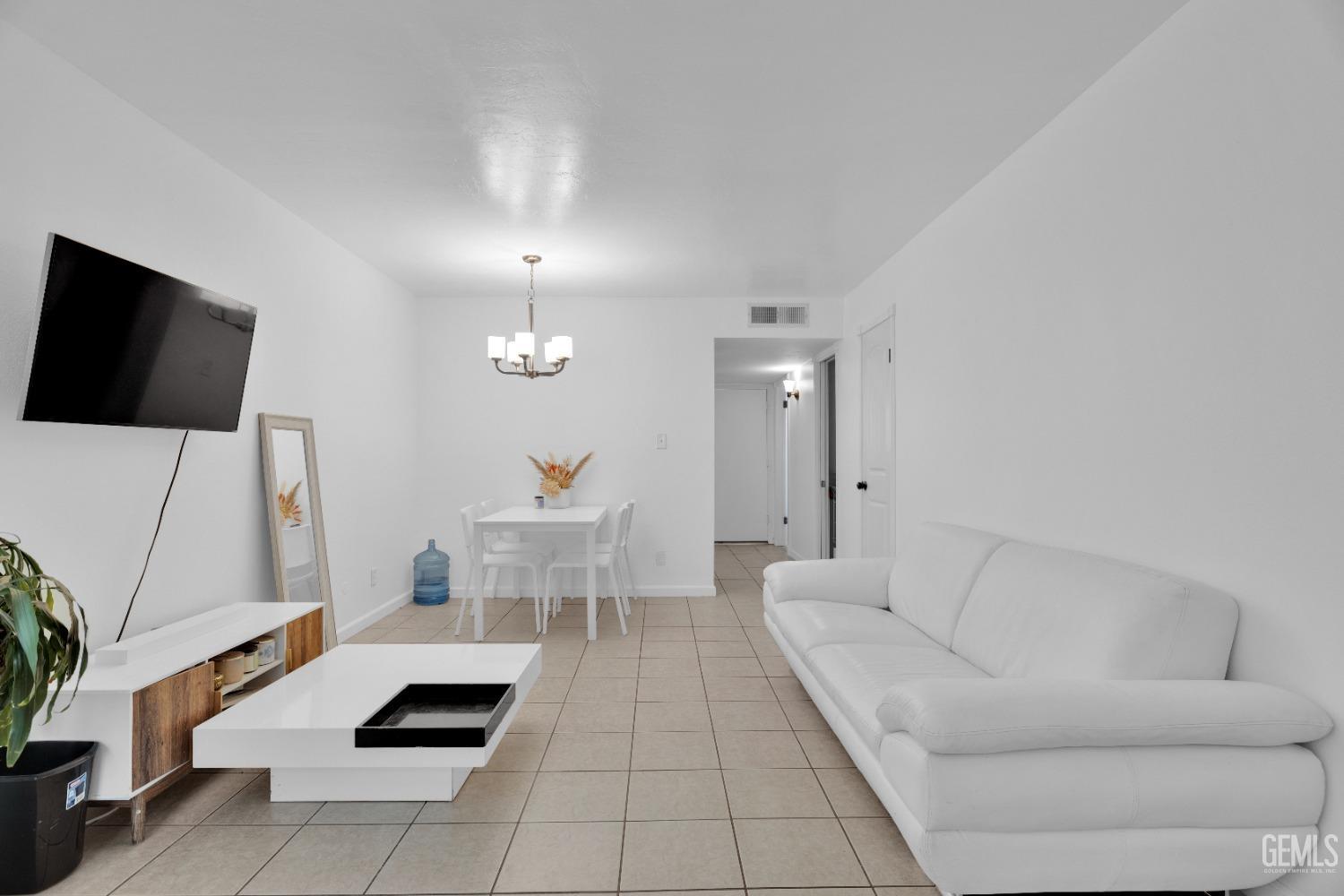 1437 Libra Court — photo 6
