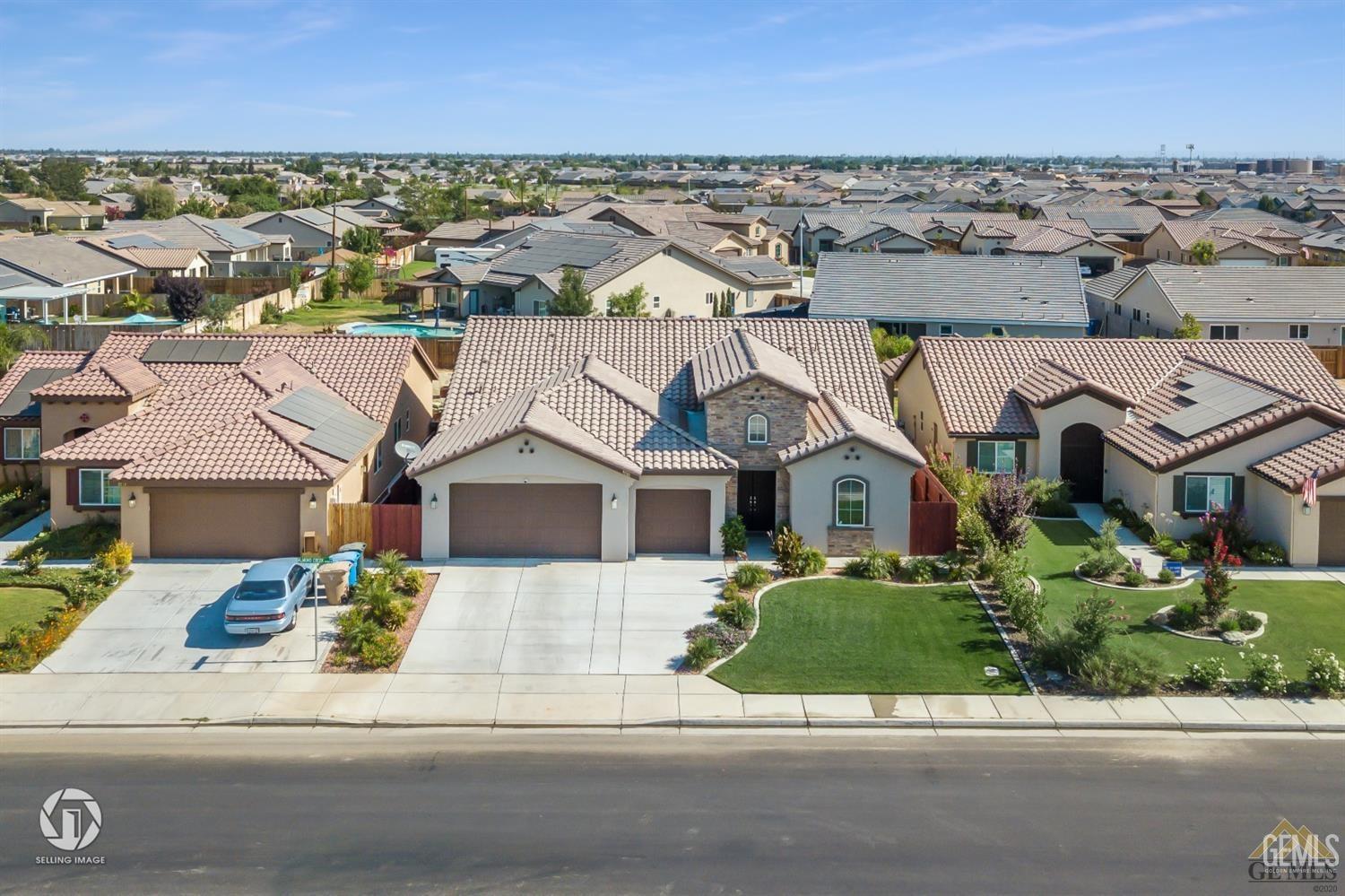 9130 Almond Creek Drive — photo 3