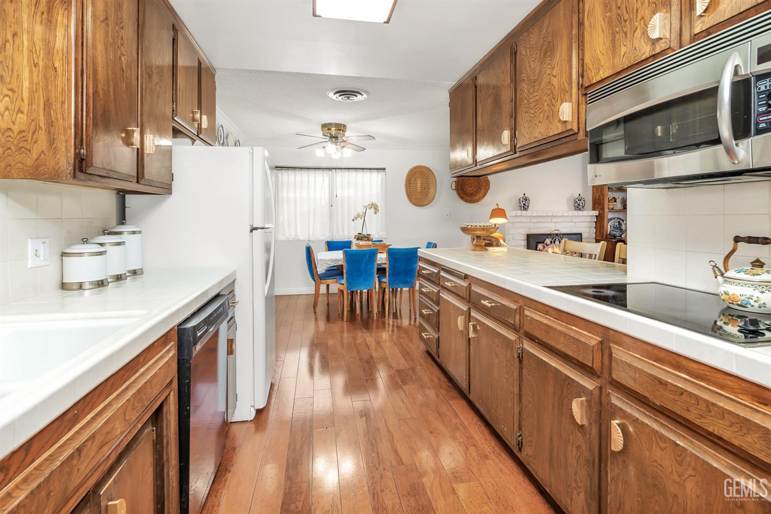 2508 Prestwick Court — photo 18