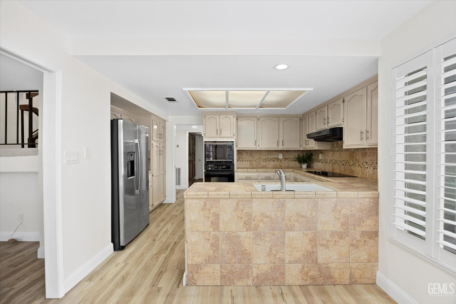 2600 Barrington Street — photo 19