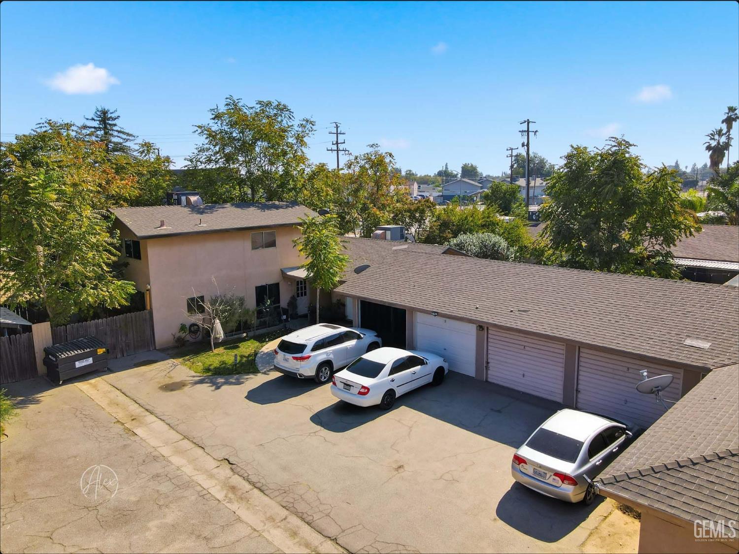 1916 Hasti Acres Drive — photo 10