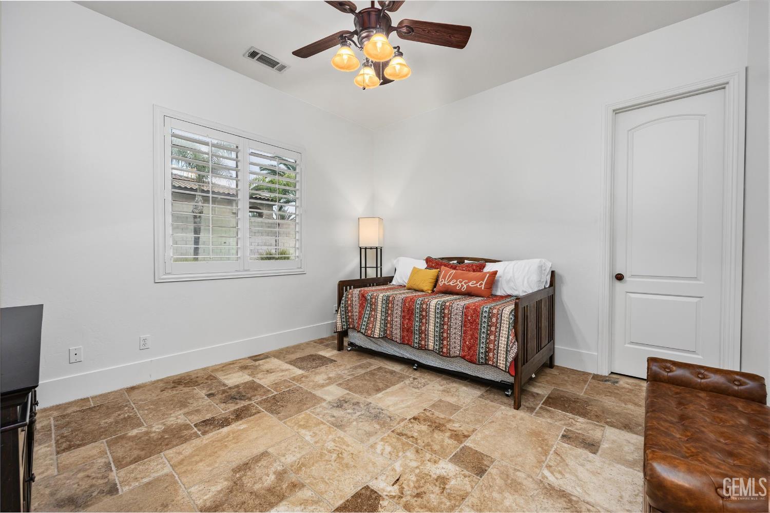 17609 Legend Oaks Lane — photo 28