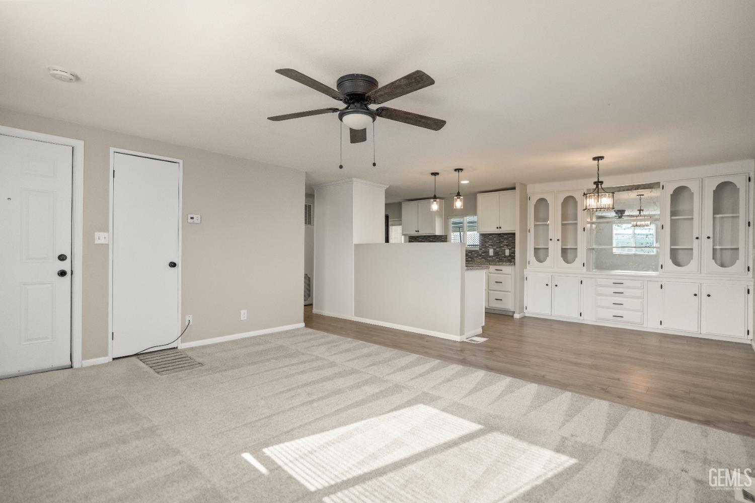900 James Road — photo 11
